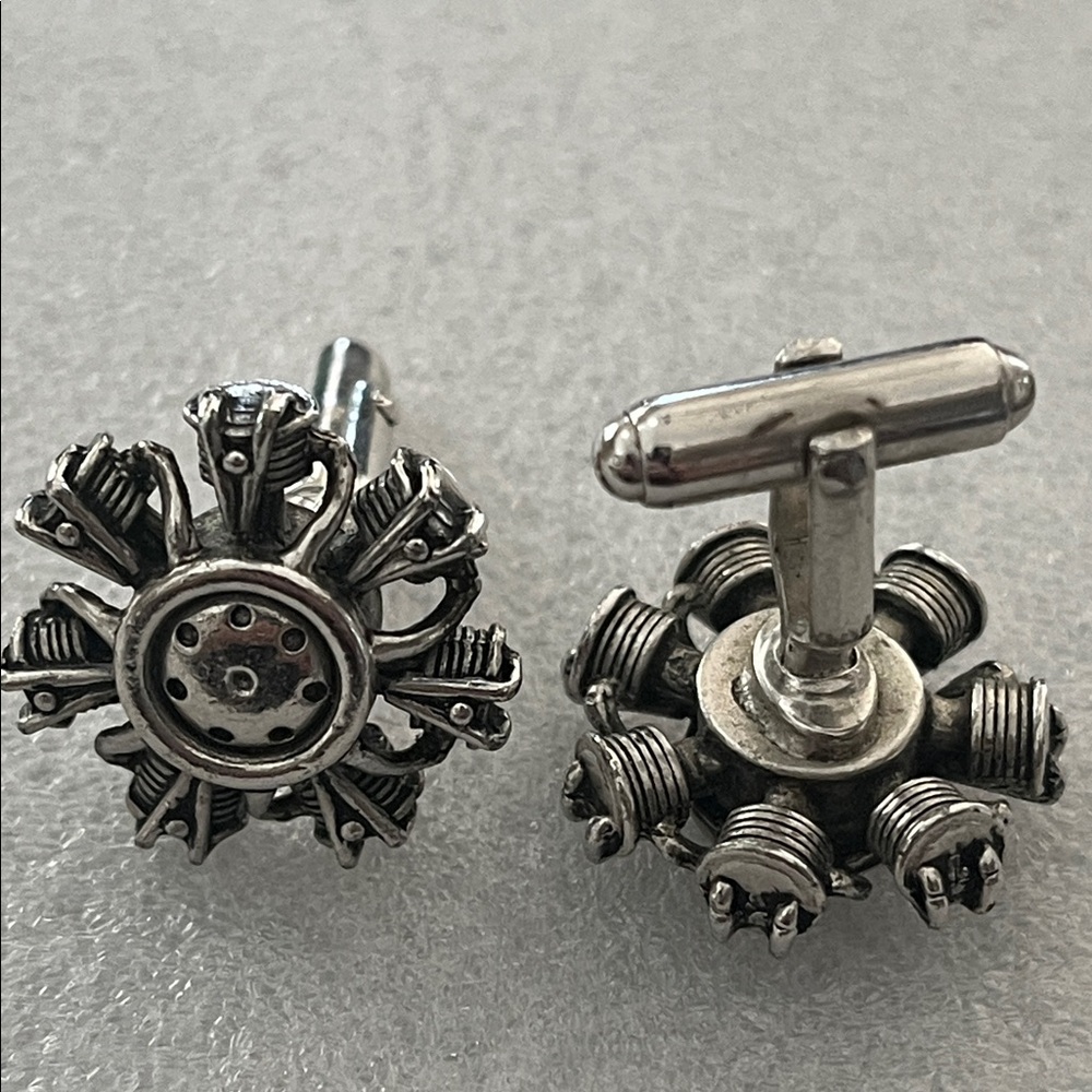 Vintage CUFFLINK GEAR HEAD silver tone